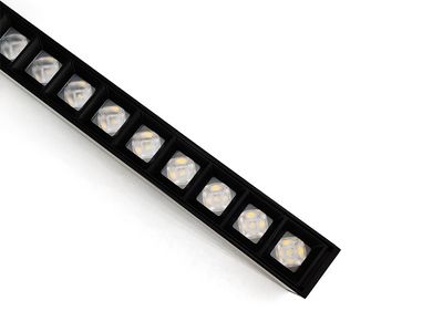 Barra Lineal LED Serie SLIM, Ángulo de Haz de 15° / 30° / 45°, 2835 LEDs, 90 lm/W, UGR<12